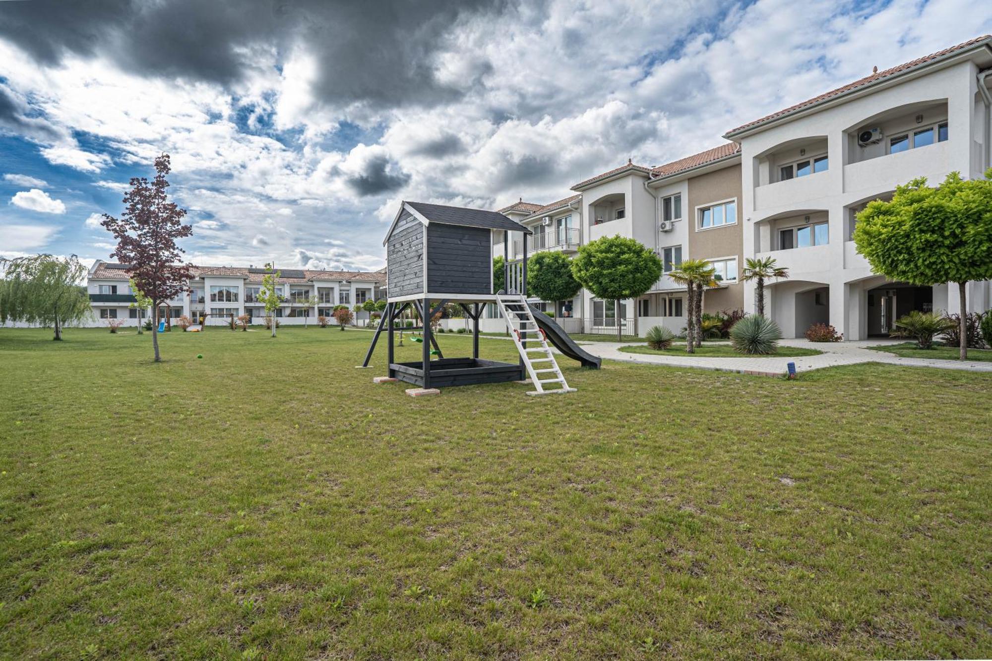 Dunajská StredaKarina Apartman公寓 外观 照片